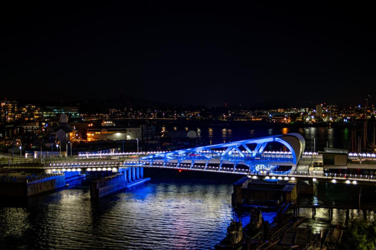 Victoria Regent Waterfront Hotel & Suites Εξωτερικό φωτογραφία