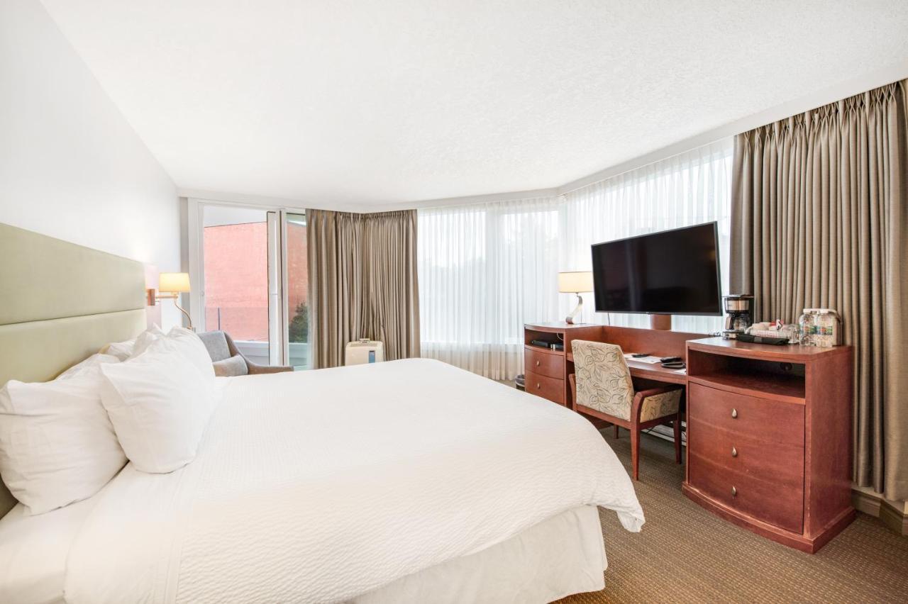 Victoria Regent Waterfront Hotel & Suites Εξωτερικό φωτογραφία