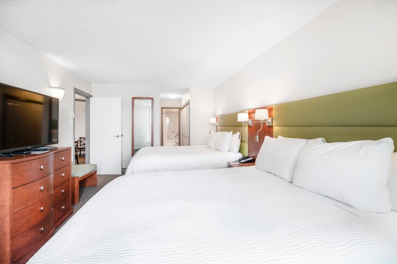 Victoria Regent Waterfront Hotel & Suites Εξωτερικό φωτογραφία