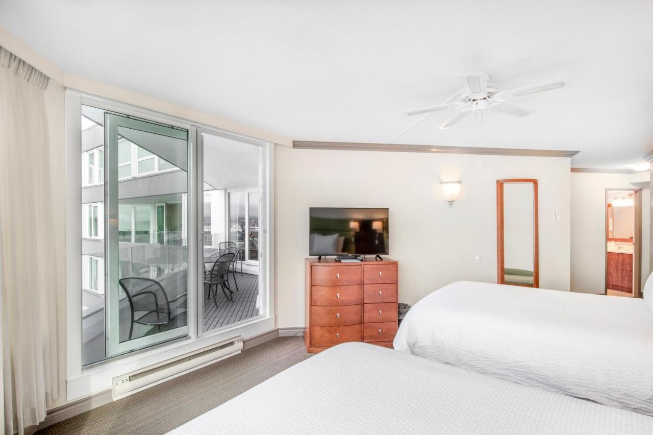 Victoria Regent Waterfront Hotel & Suites Εξωτερικό φωτογραφία