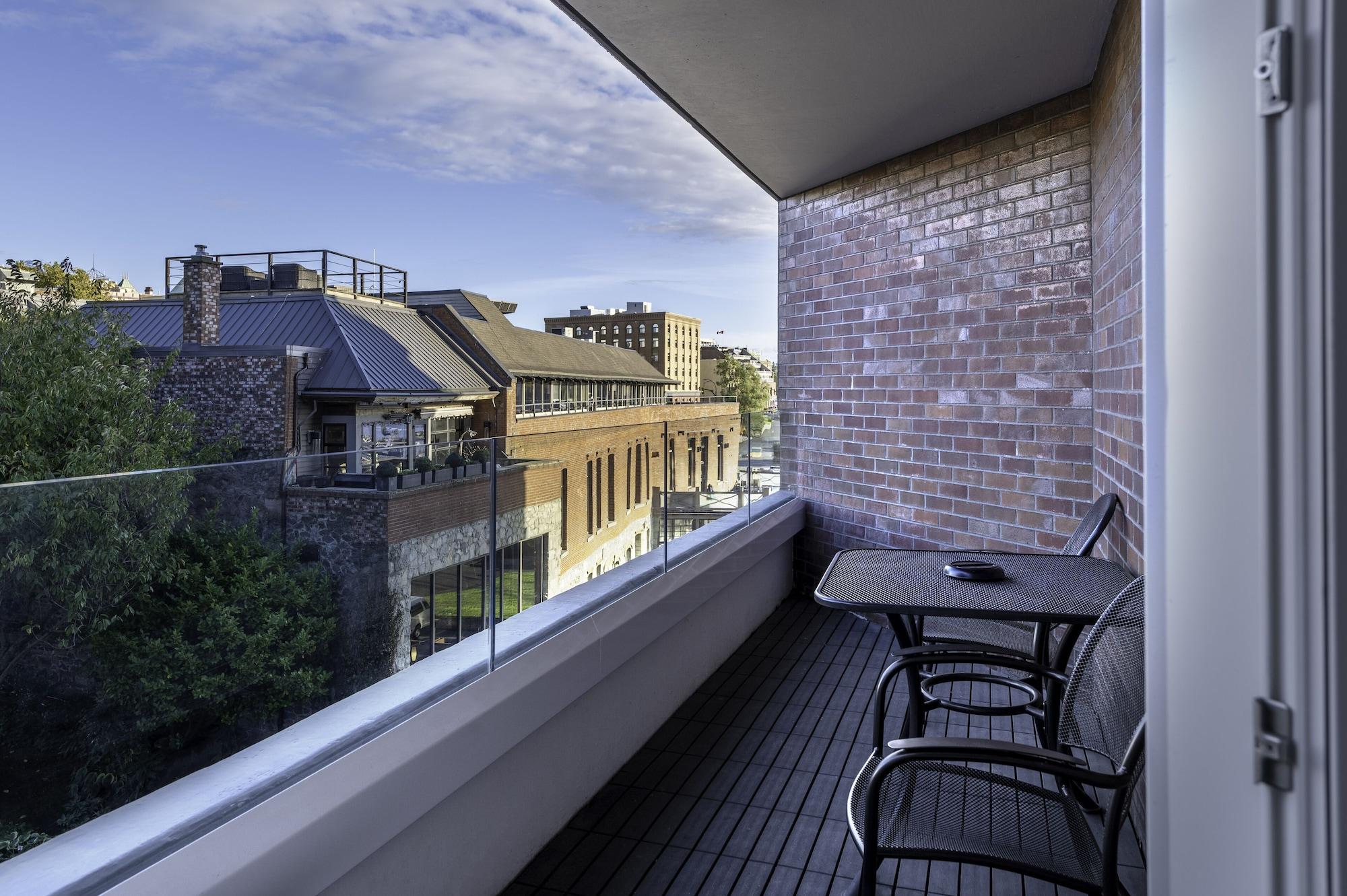 Victoria Regent Waterfront Hotel & Suites Εξωτερικό φωτογραφία